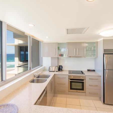Berkeley On The Beach Gold Coast Bagian luar foto