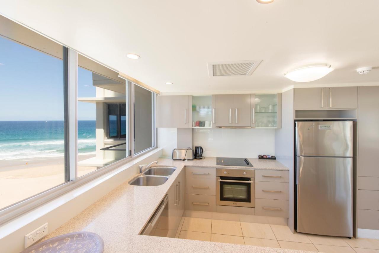 Berkeley On The Beach Gold Coast Bagian luar foto