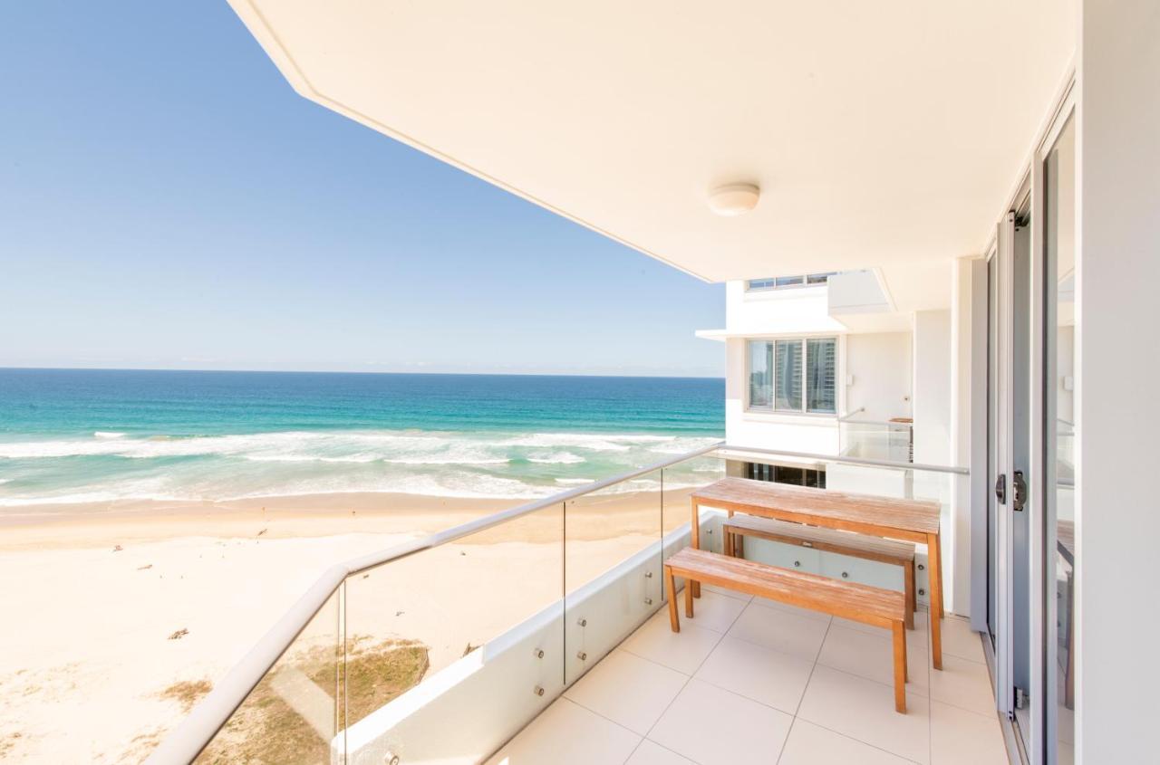 Berkeley On The Beach Gold Coast Bagian luar foto