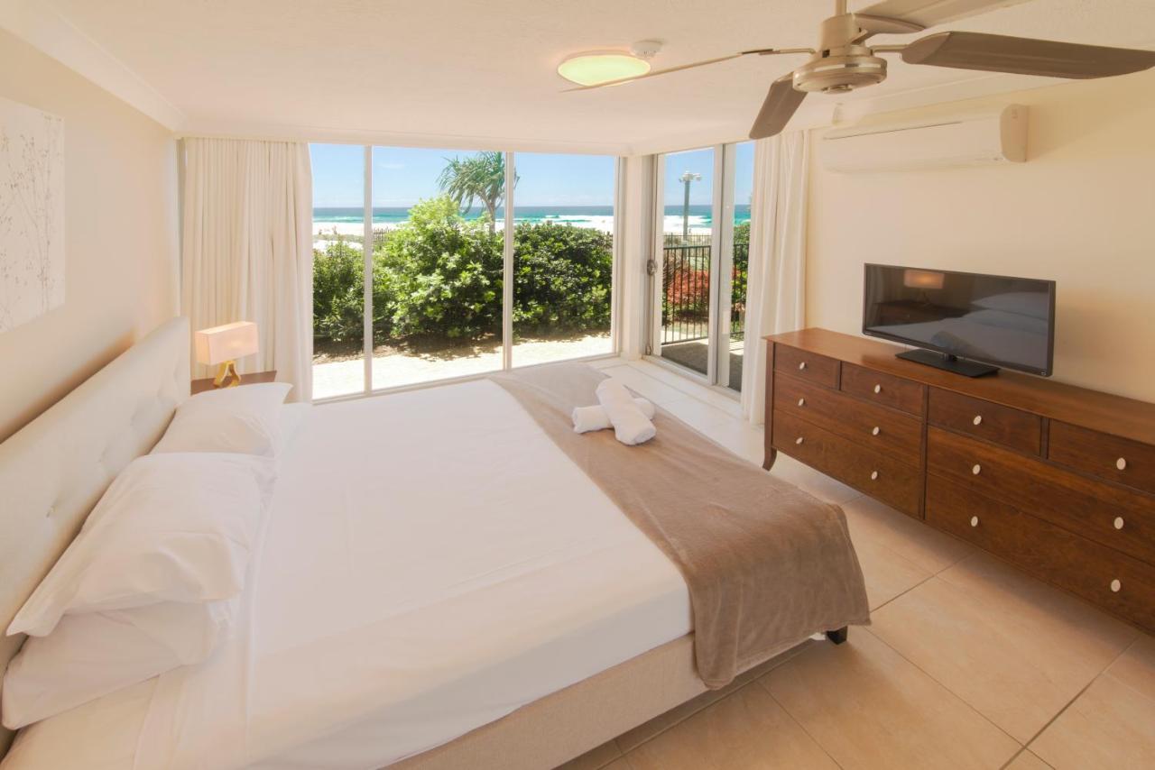 Berkeley On The Beach Gold Coast Bagian luar foto