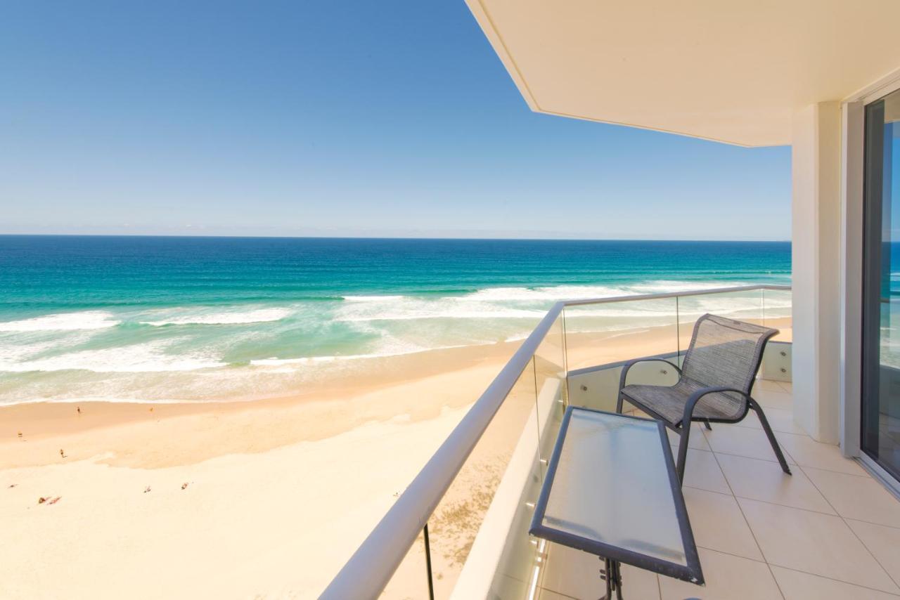 Berkeley On The Beach Gold Coast Bagian luar foto