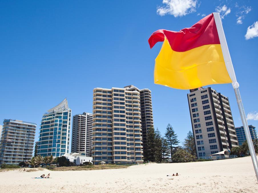 Berkeley On The Beach Gold Coast Bagian luar foto